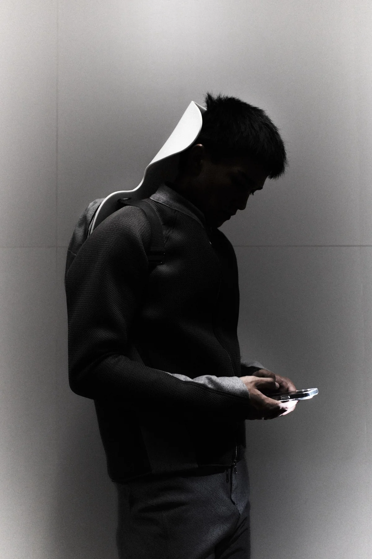 TECH-NECK